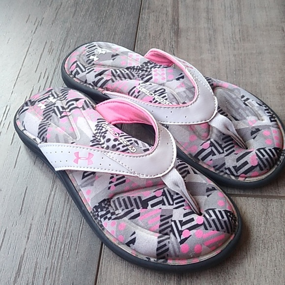 Under Armor Cushioned Flip Flops - Picture 7 of 8